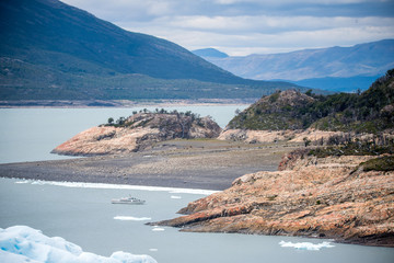 19岁可以贷款买车吗