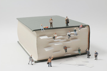 考研专业课中的334和440指的是什么？