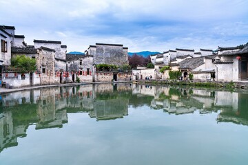 用什么胶水可以很好的将橡胶和塑料粘在一起