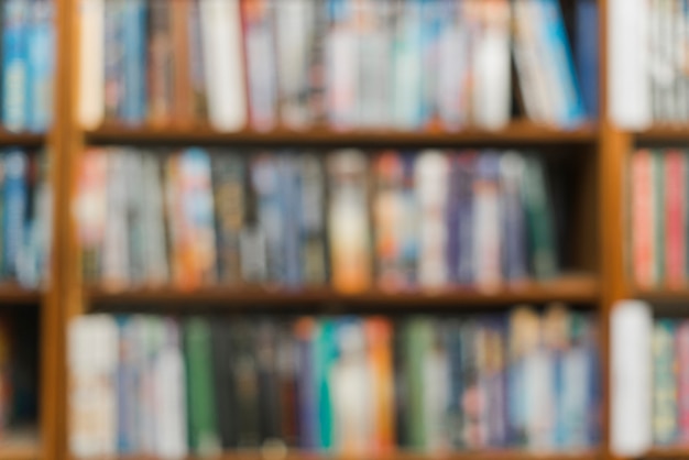 大学生当兵直接成士官嘛？